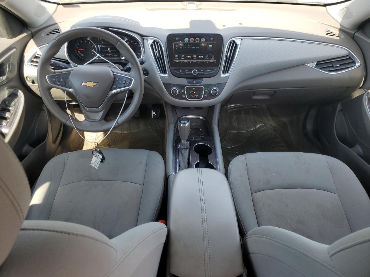 1G1ZD5ST8JF108597 CHEVROLET MALIBU 2018