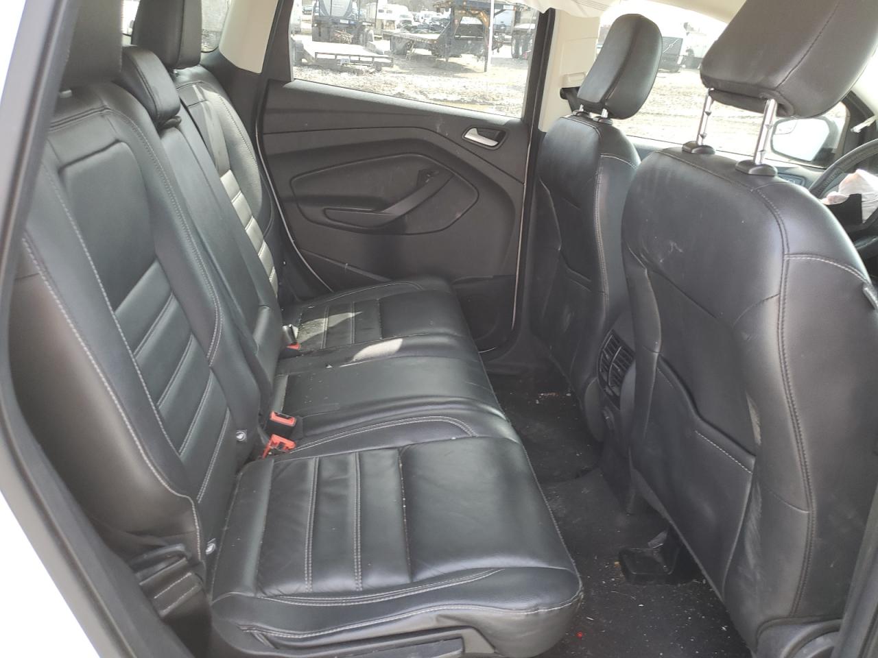 1FMCU0HD8JUA71736 FORD ESCAPE 2018