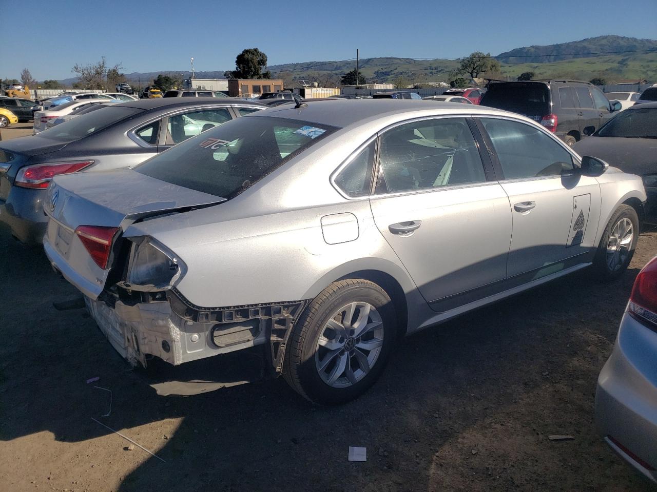1VWAT7A31GC054801 VOLKSWAGEN PASSAT 2016