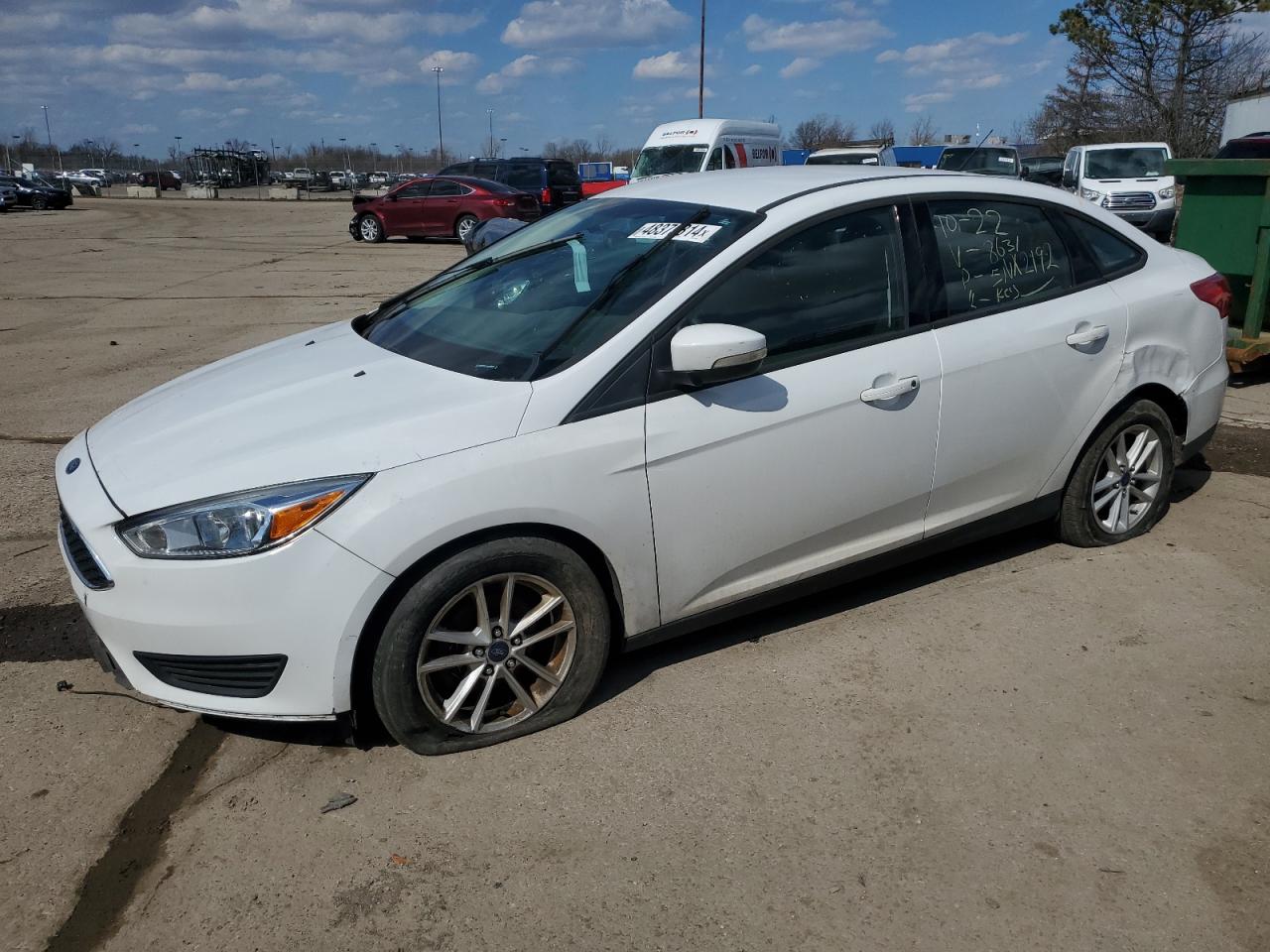 2017 Ford Focus Se vin: 1FADP3F26HL218631