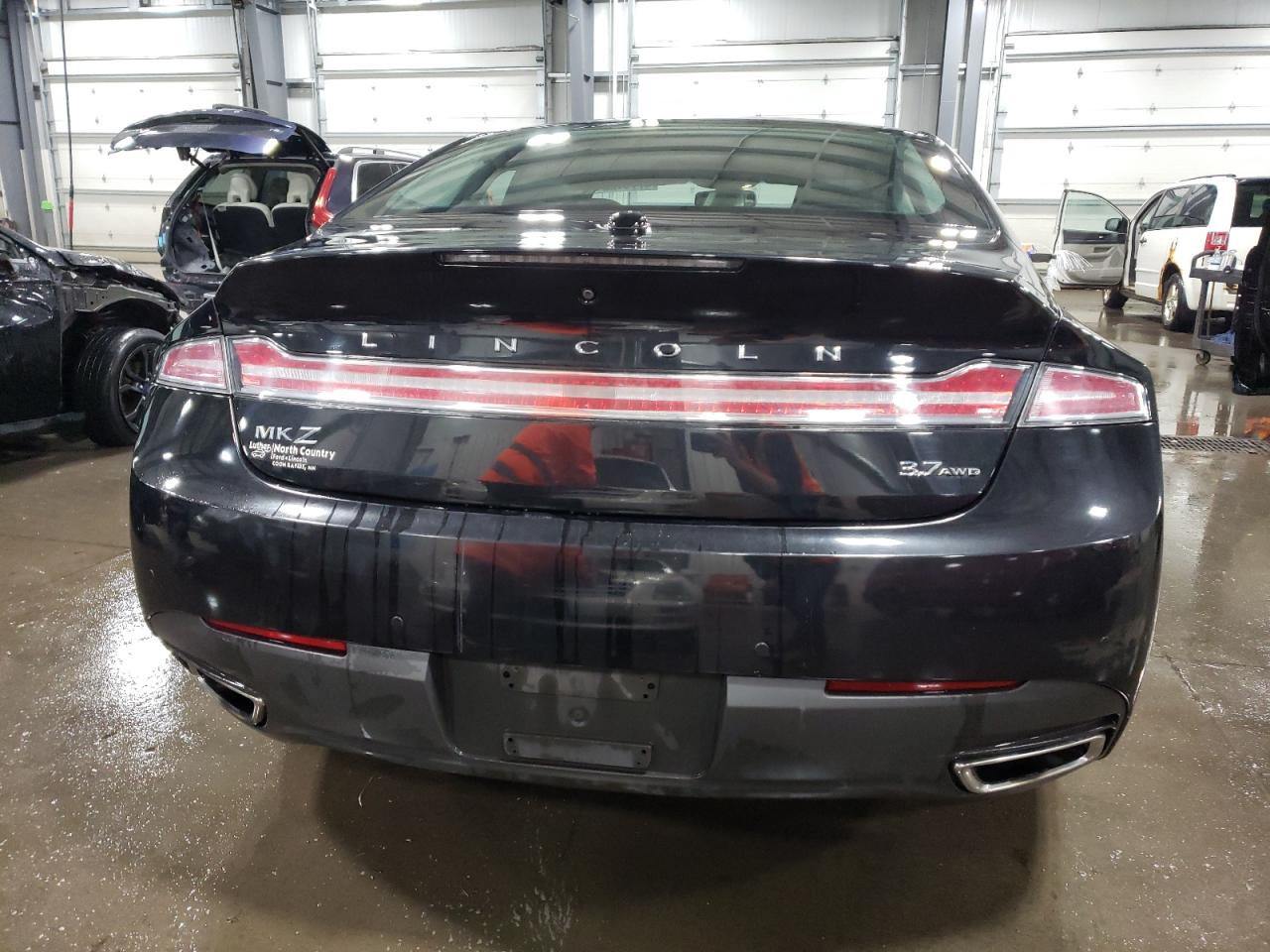 Lot #2423540133 2015 LINCOLN MKZ