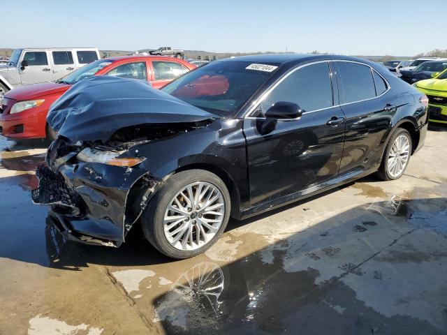 Lot #2489903661 2020 TOYOTA CAMRY XLE salvage car