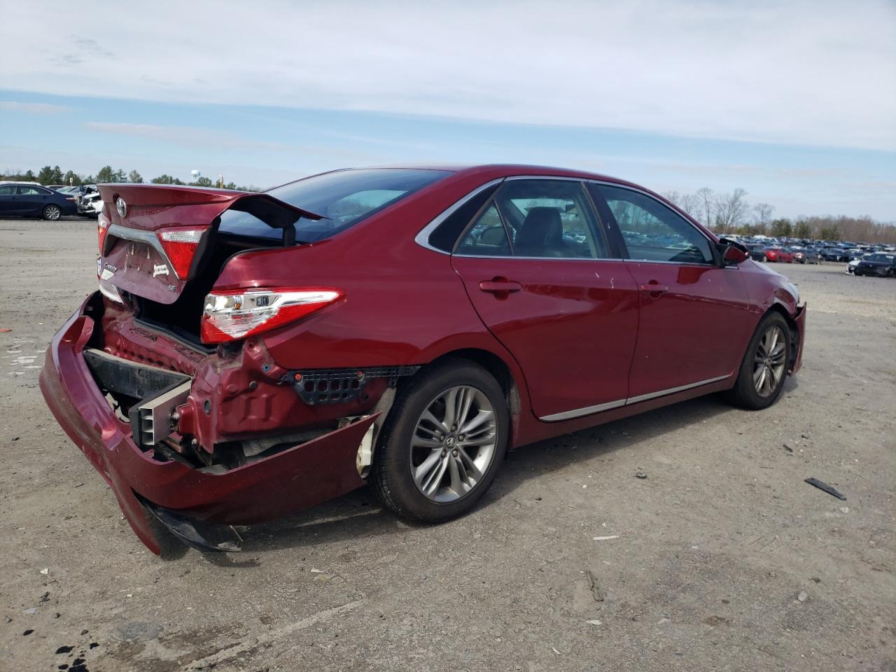 4T1BF1FK1GU585949 TOYOTA CAMRY 2016