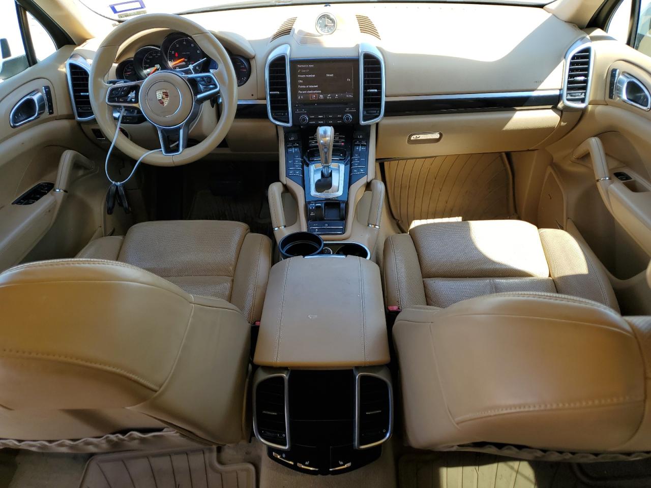 WP1AA2A22HKA82633 PORSCHE CAYENNE 2017