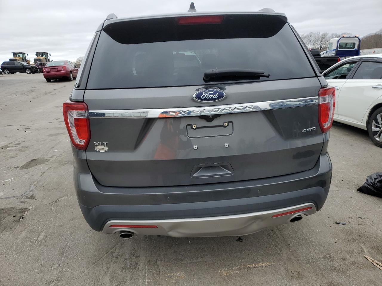 1FM5K8D84HGA65592 FORD EXPLORER 2017