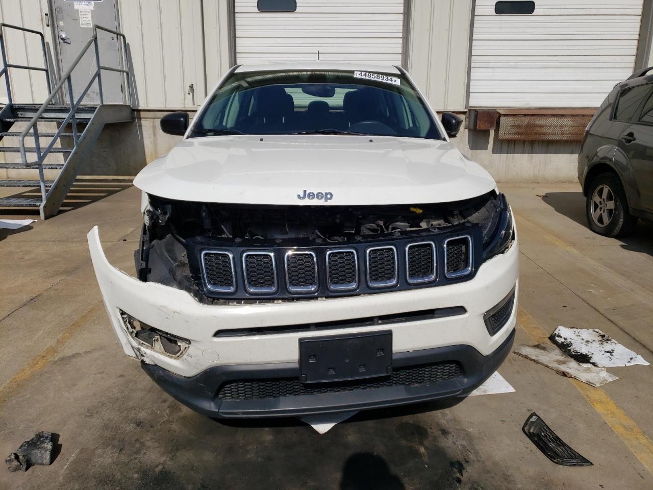 3C4NJCAB4HT661128 2017 Jeep Compass Sport