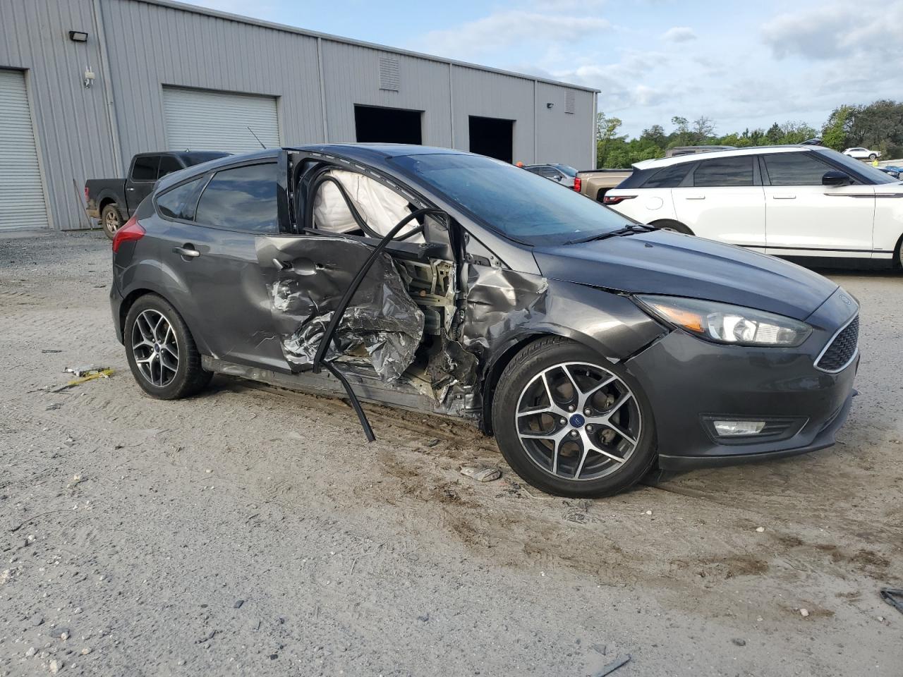 1FADP3M25HL248349 FORD FOCUS 2017