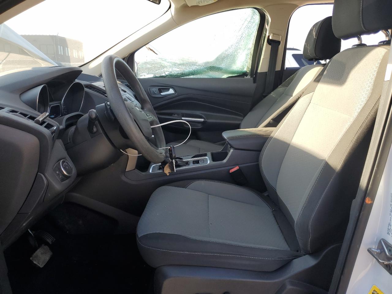 1FMCU0GD0HUB14431 FORD ESCAPE 2017