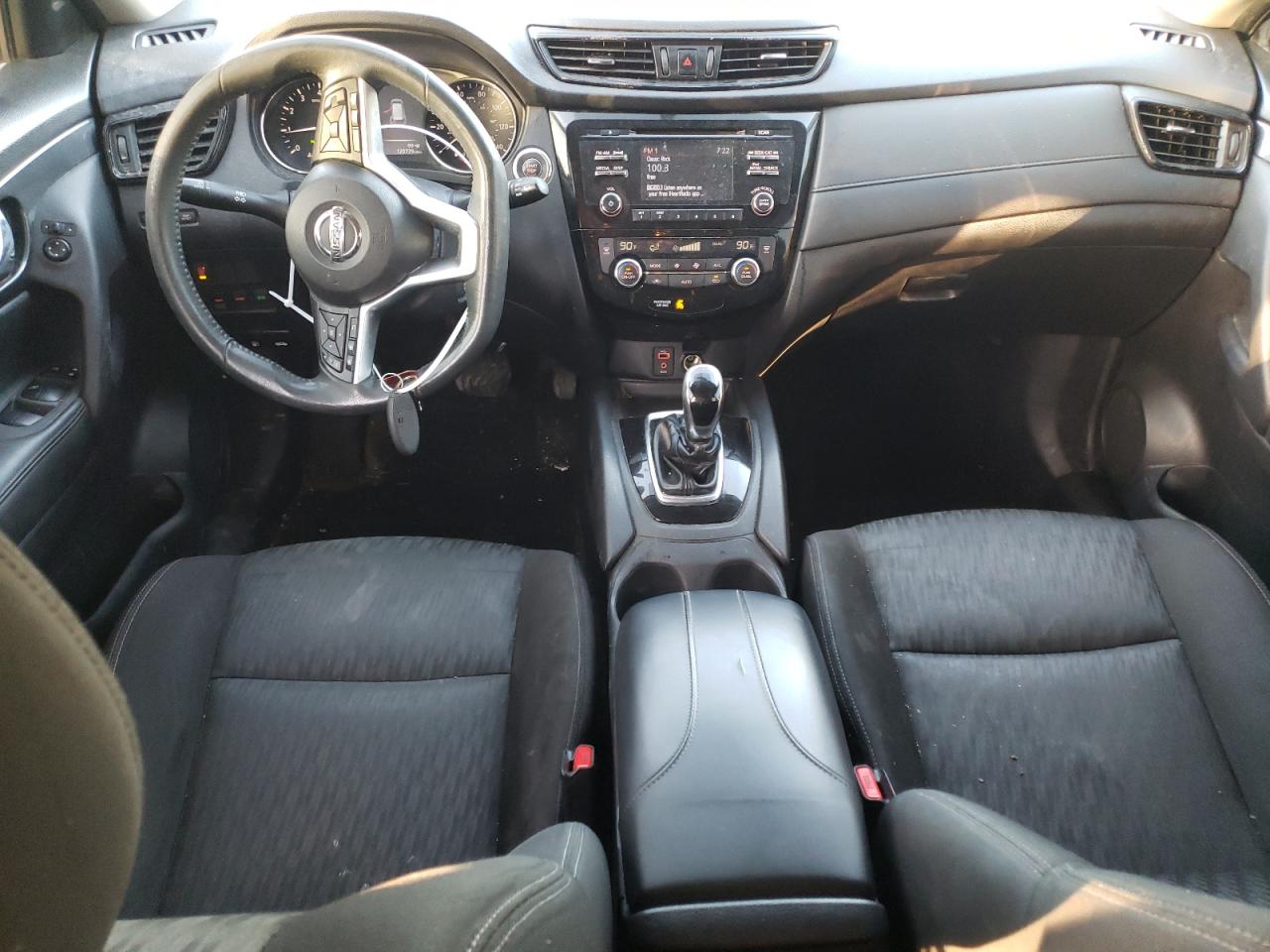 KNMAT2MV8HP583398 NISSAN ROGUE 2017