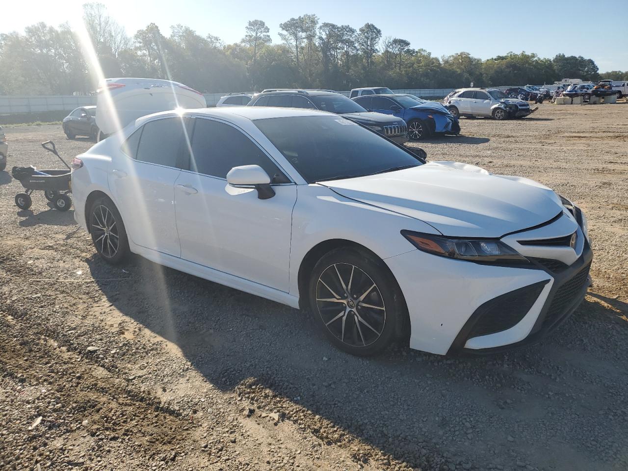 4T1G11AK2NU625321 TOYOTA CAMRY 2022