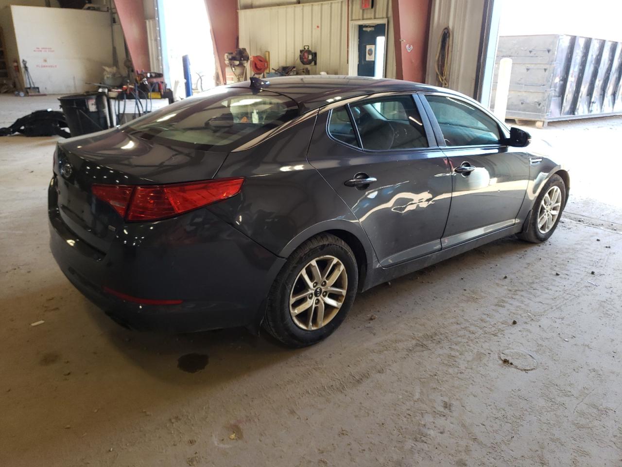 KNAGM4A73B5187078 2011 Kia Optima Lx