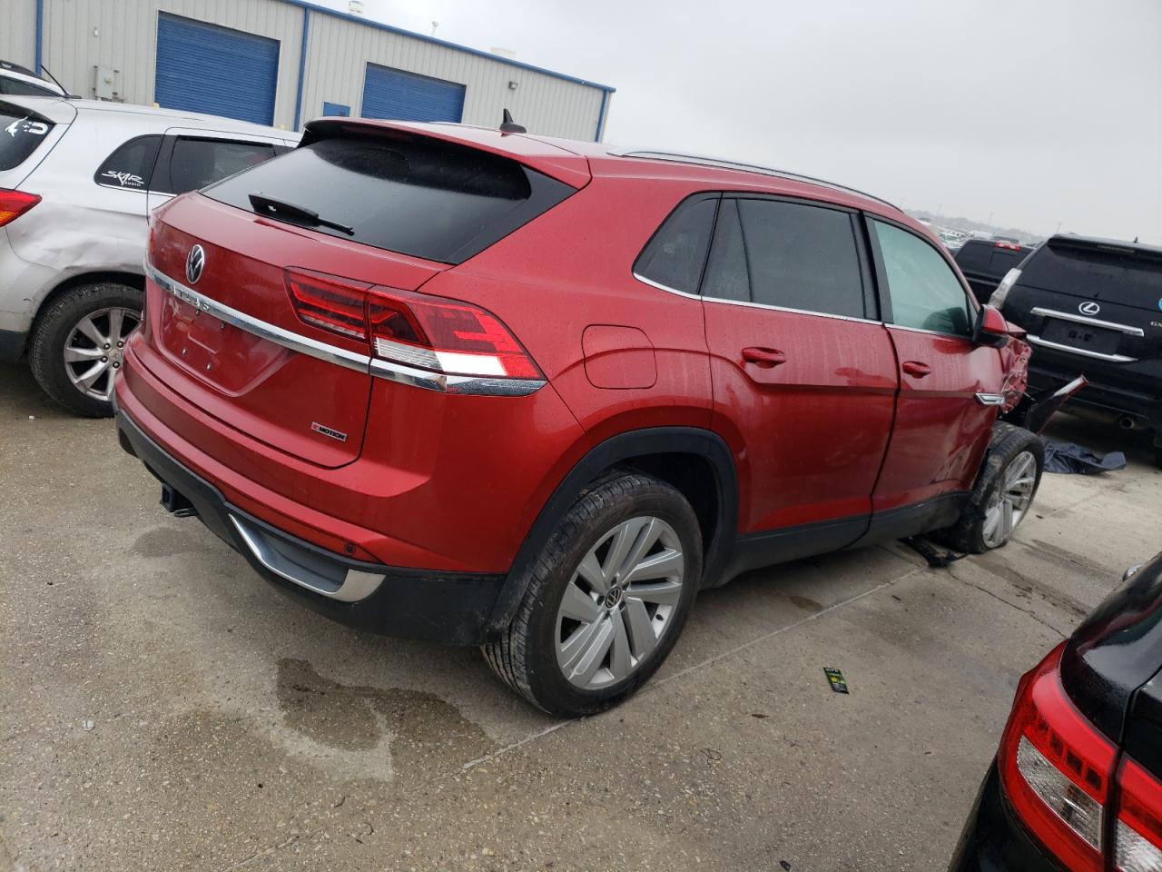 1V2KE2CA8NC225734 2022 Volkswagen Atlas Cross Sport Se