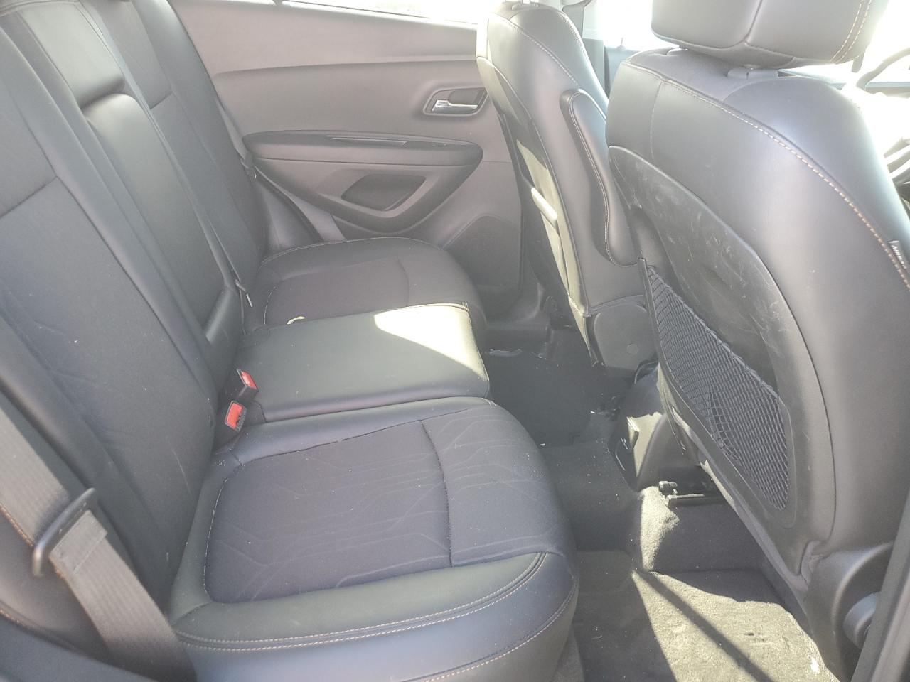 3GNCJLSB9KL338729 CHEVROLET TRAX 2019