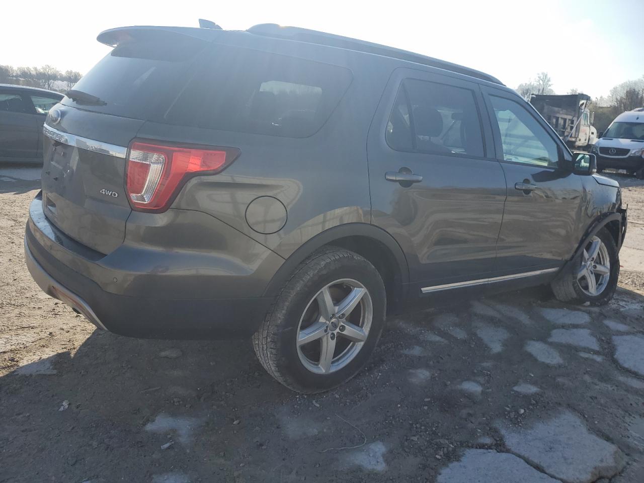 1FM5K8D85HGA62636 FORD EXPLORER 2017