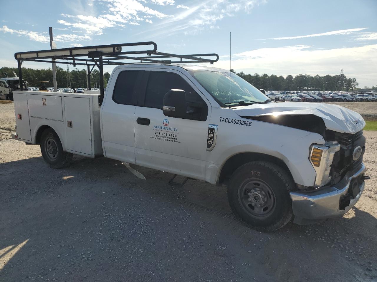 1FT7X2A65JEC55613 FORD F250 2018