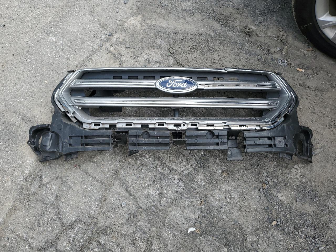 1FMCU0GD6HUE67448 FORD ESCAPE 2017