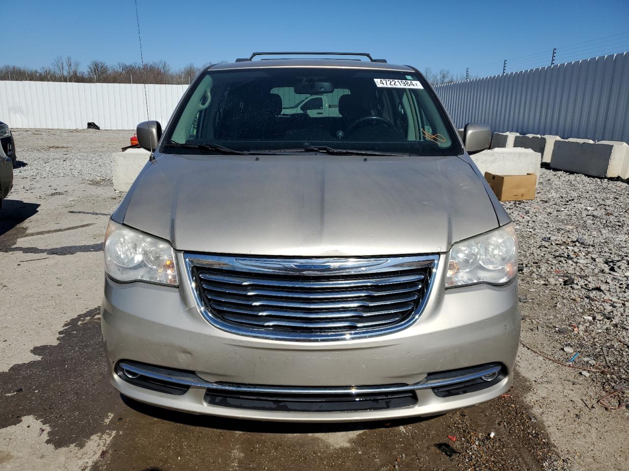 2014 Chrysler Town & Country Touring vin: 2C4RC1BG9ER112033