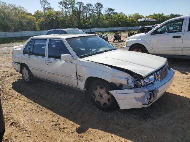 1998 Volvo S90 VIN: YV1KS9602W1126081 Lot: 48418214