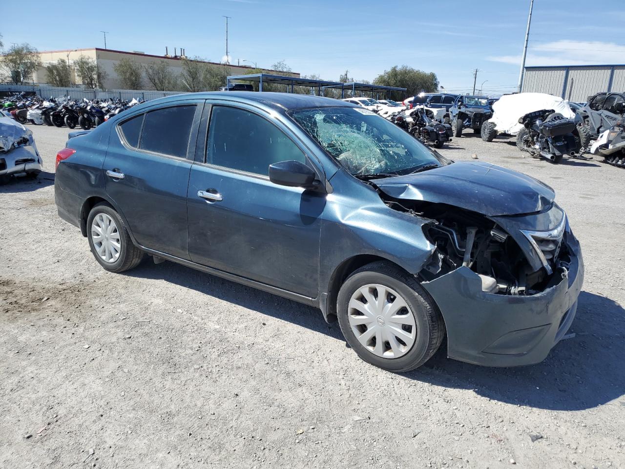 Lot #2485506981 2017 NISSAN VERSA S