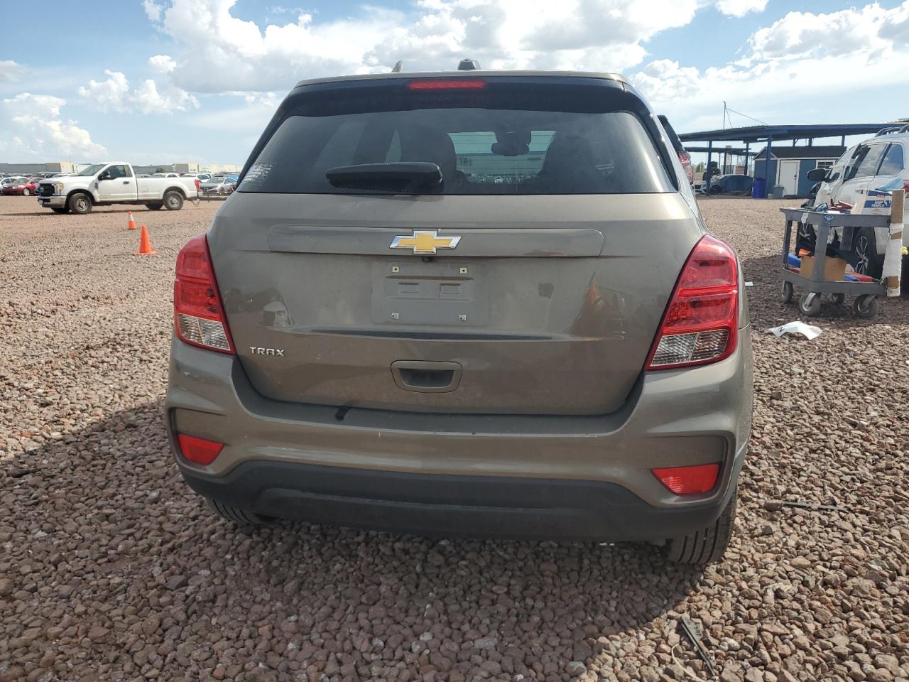 KL7CJKSB8LB351667 CHEVROLET TRAX 2020