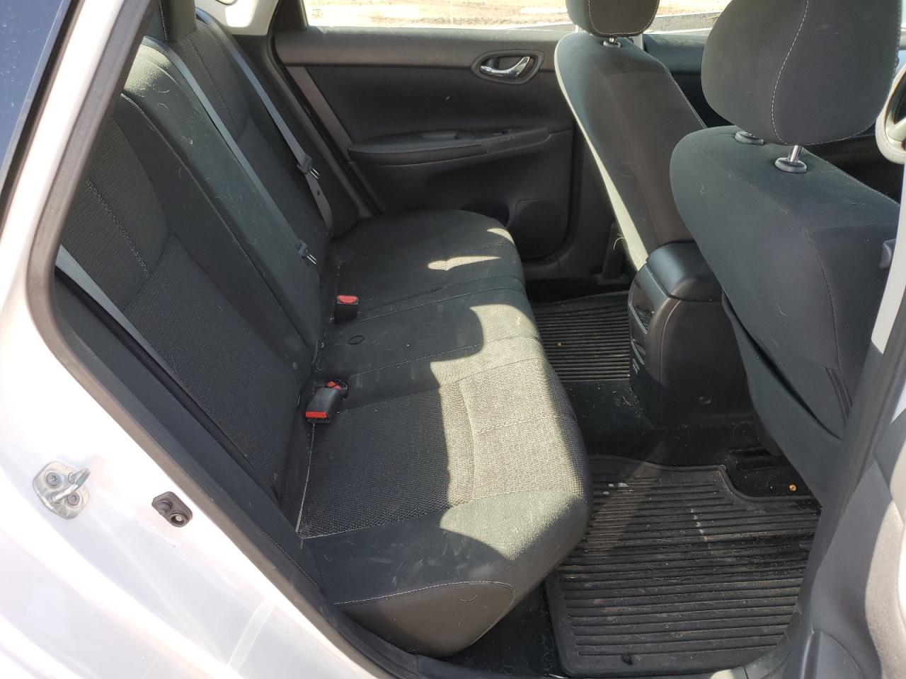 3N1AB7AP2JY235951 NISSAN SENTRA 2018