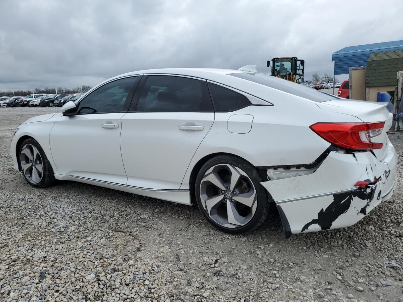 1HGCV1F92JA184140 HONDA ACCORD 2018