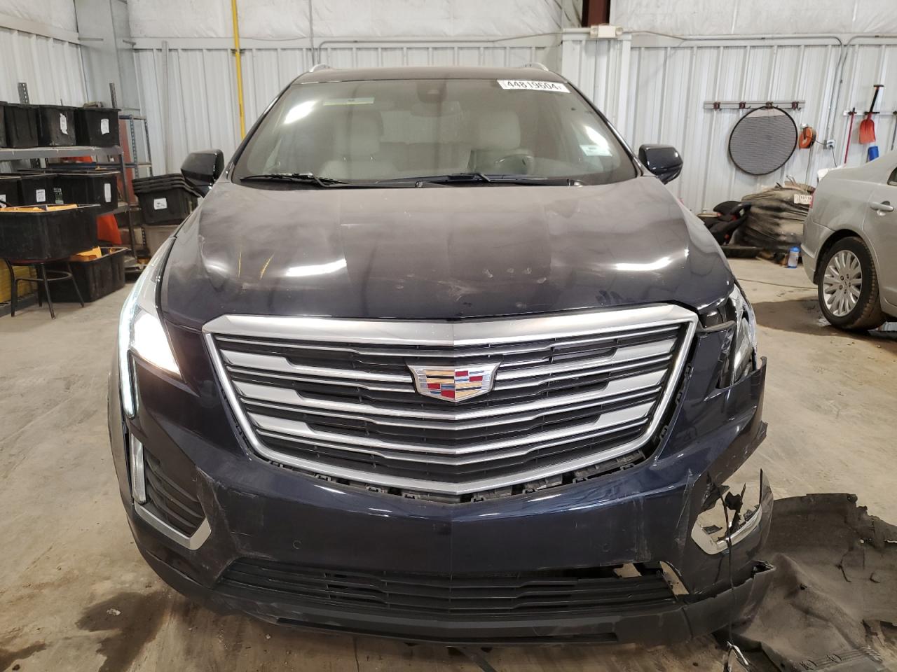 1GYKNDRS0HZ200786 2017 Cadillac Xt5 Luxury