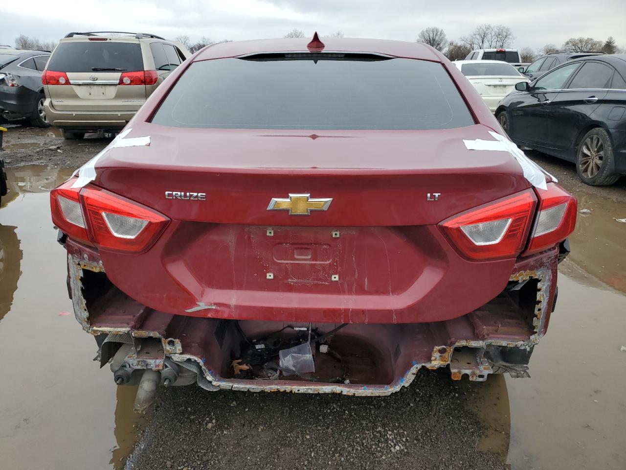 1G1BE5SM1J7162325 CHEVROLET CRUZE 2018