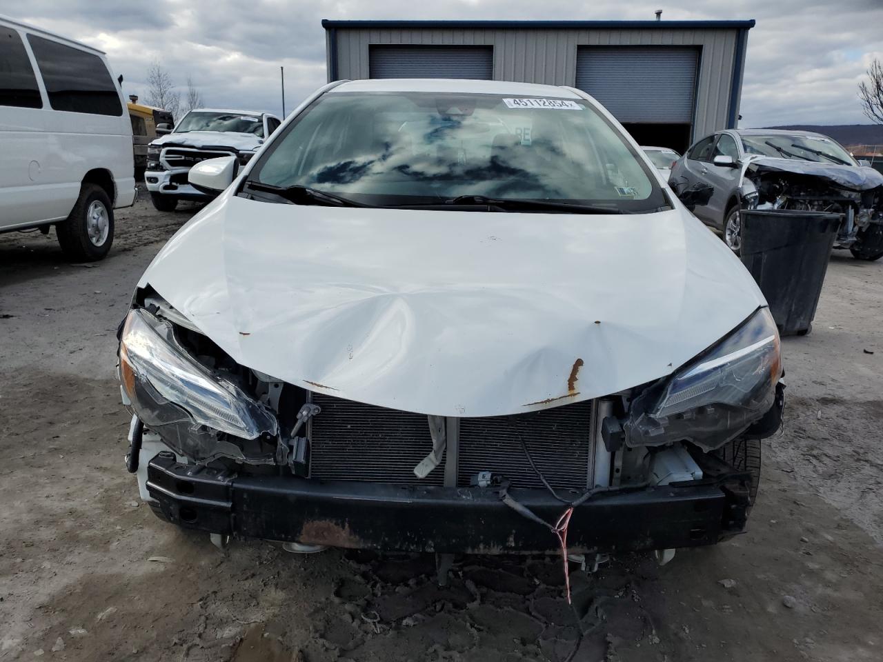 5YFBURHE8JP821856 TOYOTA COROLLA 2018