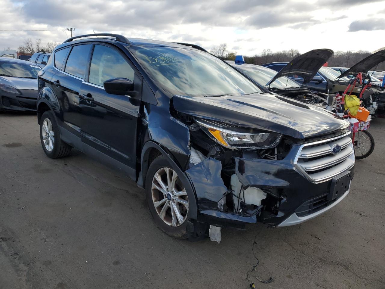 2018 Ford Escape Se vin: 1FMCU0GD7JUC61657