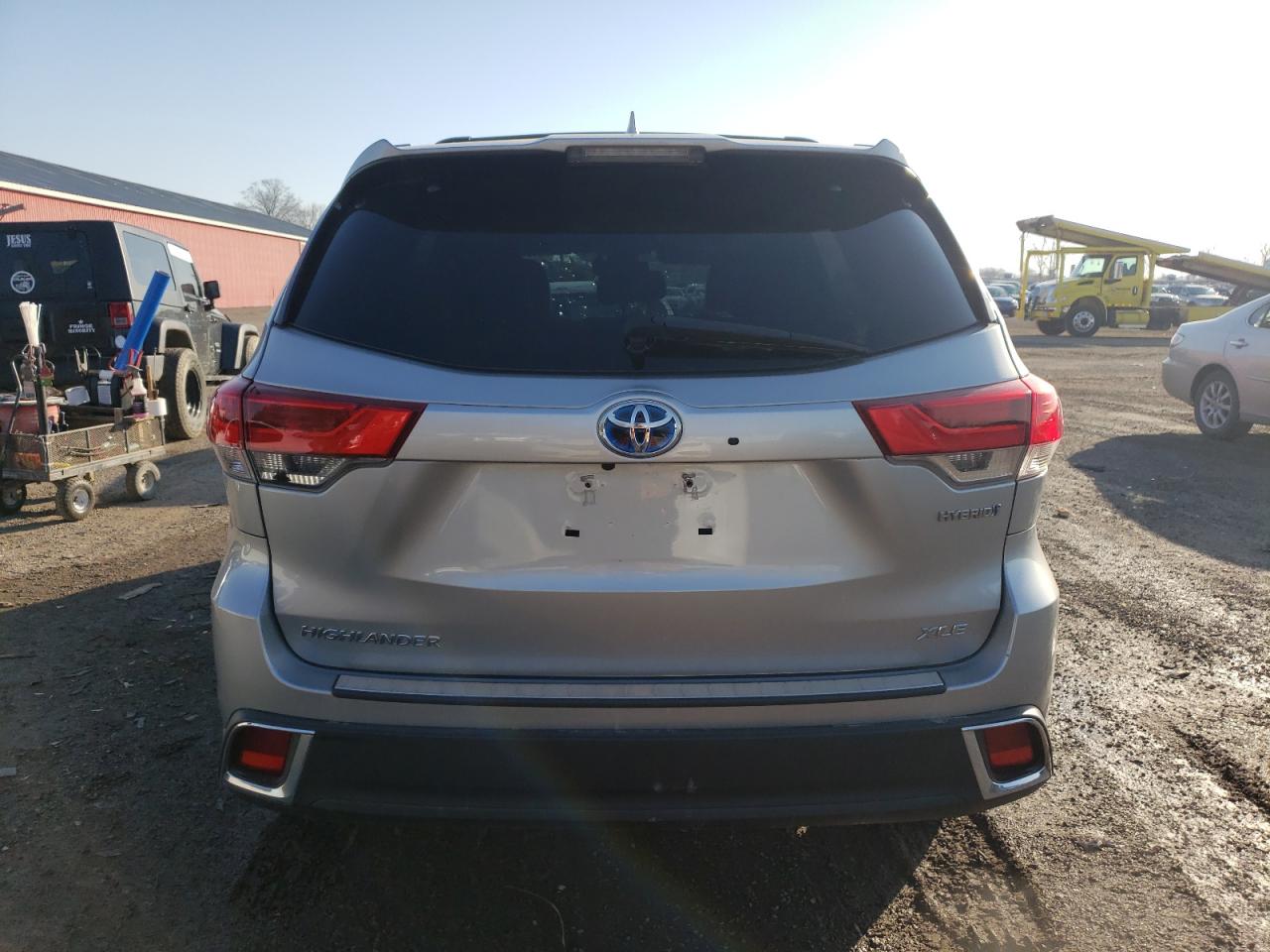 5TDJGRFH1KS066445 2019 Toyota Highlander Hybrid