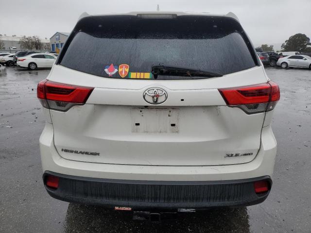 VIN 5TDJZRFH8HS519107 2017 Toyota Highlander, SE no.6