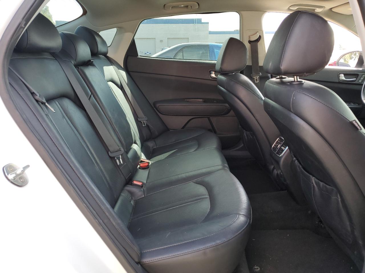 5XXGU4L37JG193148 2018 Kia Optima Ex