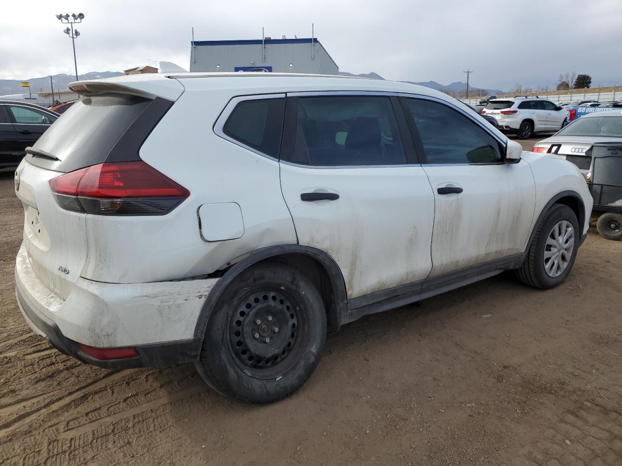 KNMAT2MV0KP517614 NISSAN ROGUE 2019