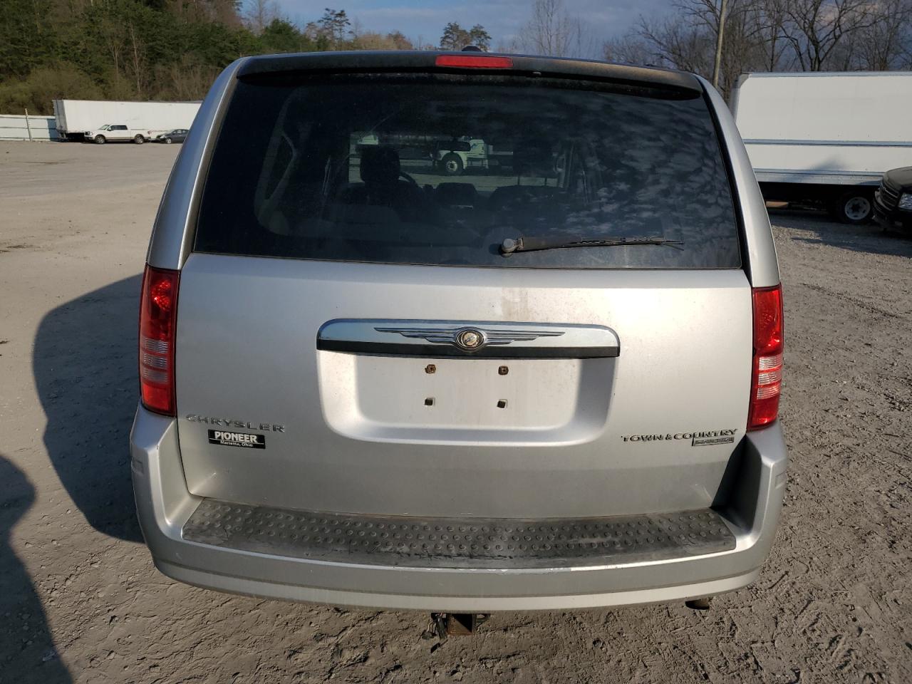 2A8HR54119R673397 2009 Chrysler Town & Country Touring