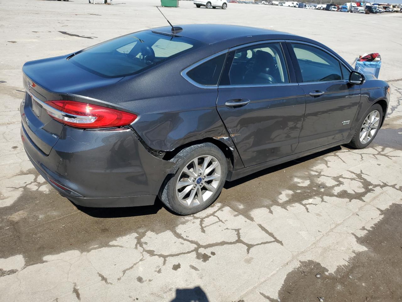 3FA6P0PU6HR275517 FORD FUSION 2017