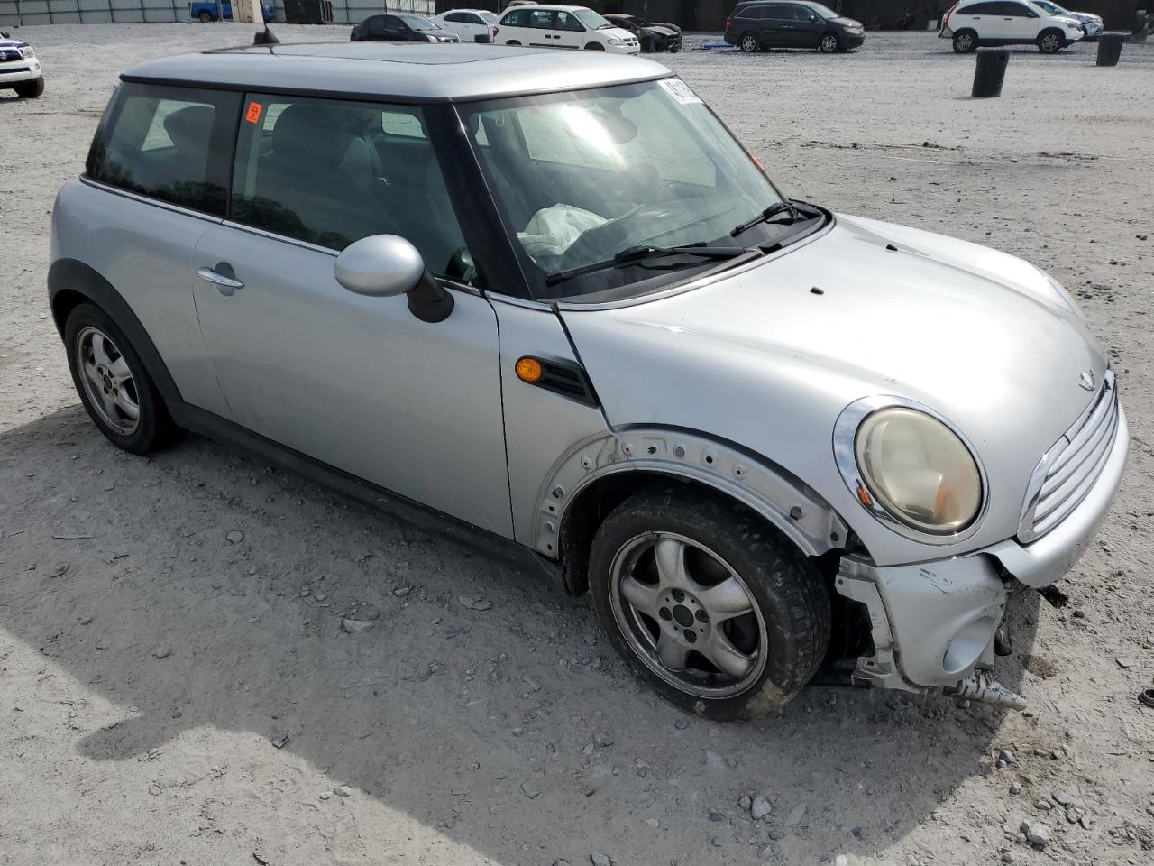 WMWSU3C55BT094784 2011 Mini Cooper