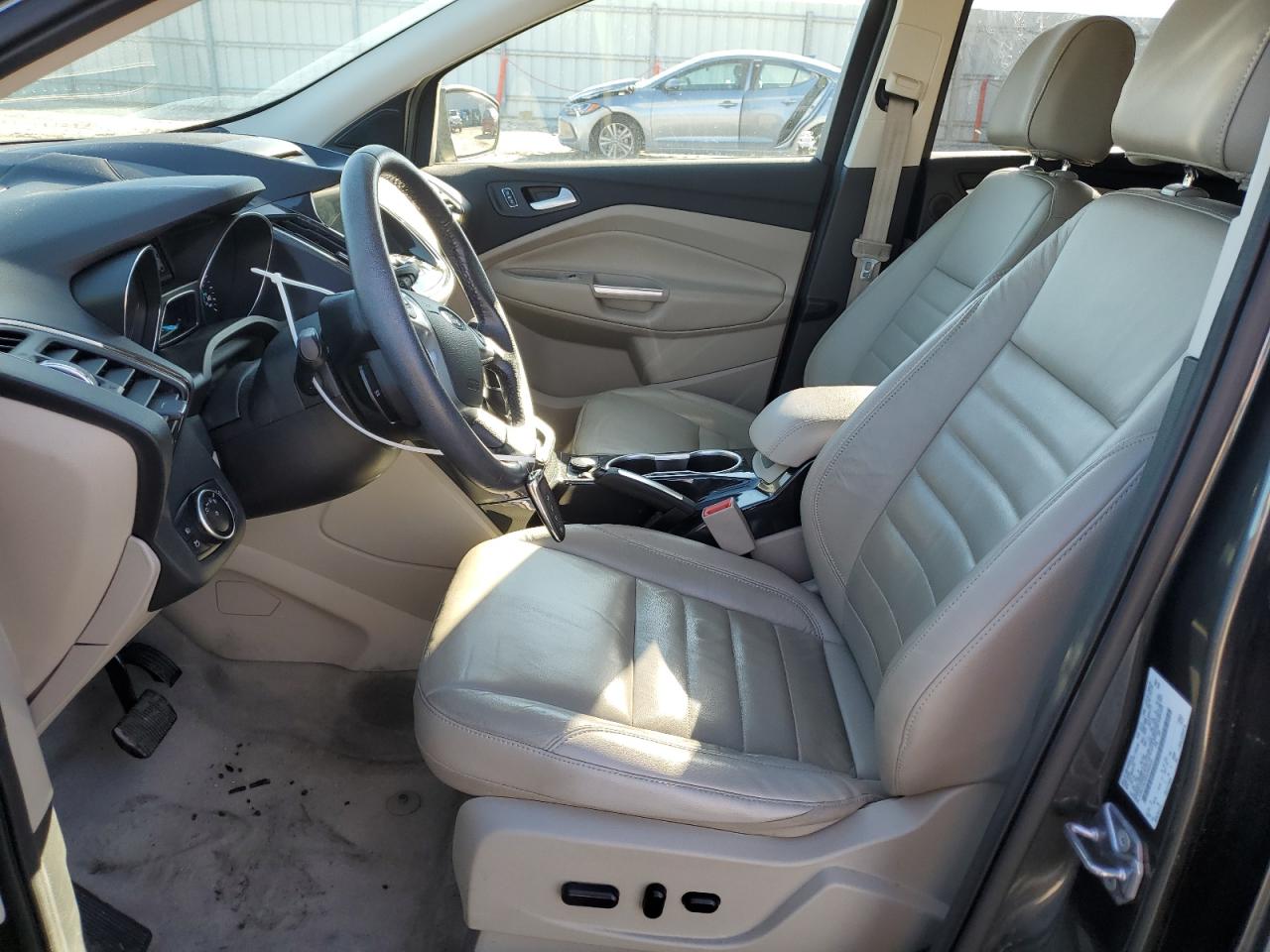 1FMCU9J95GUB90430 FORD ESCAPE 2016