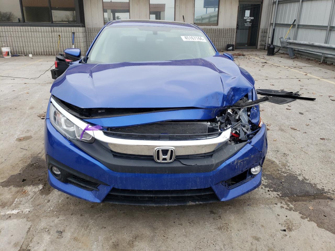 19XFC1F31HE019863 HONDA CIVIC 2017
