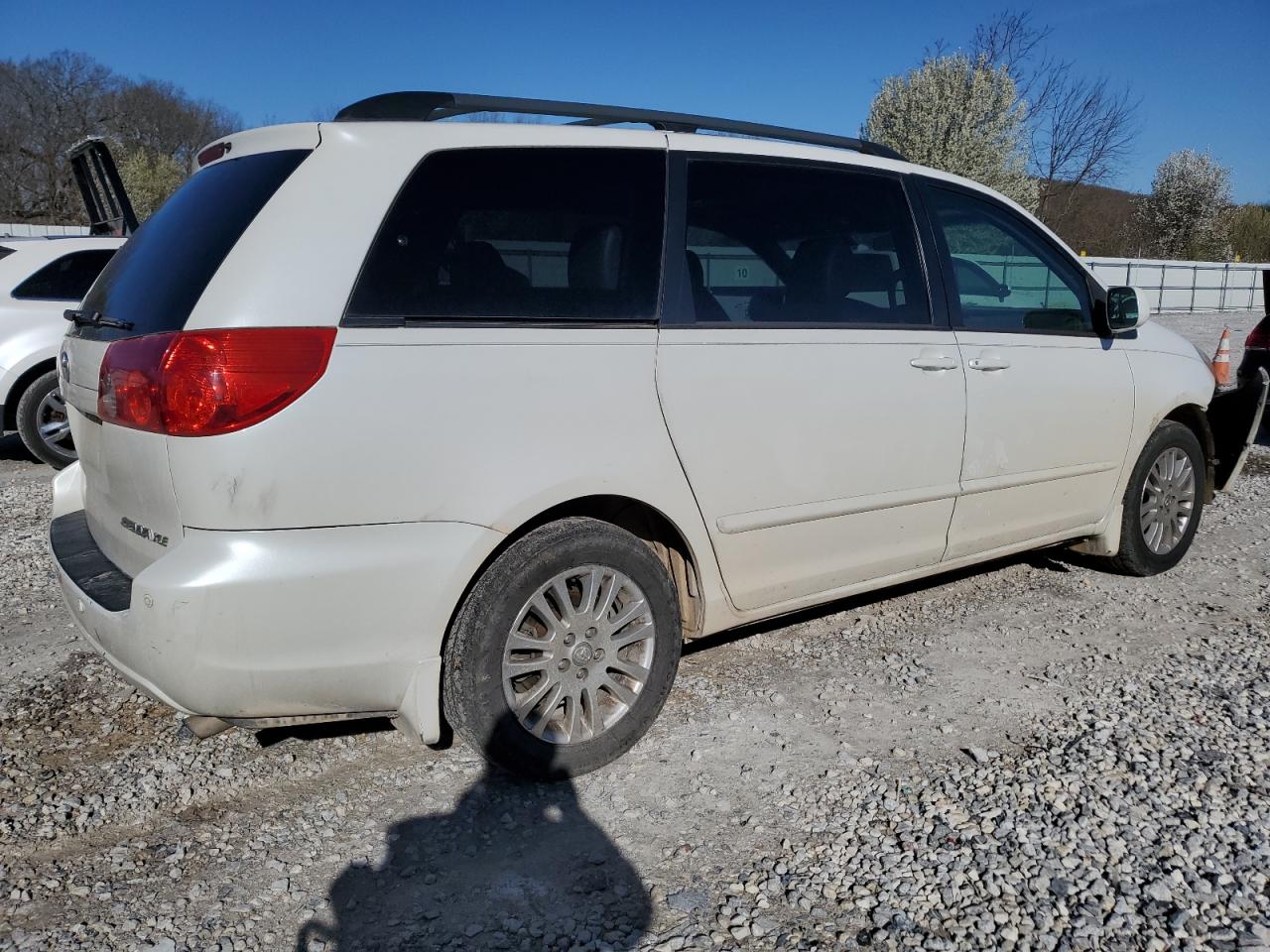 2009 Toyota Sienna at AR - Prairie Grove, Copart lot 46181924 | CarsFromWest