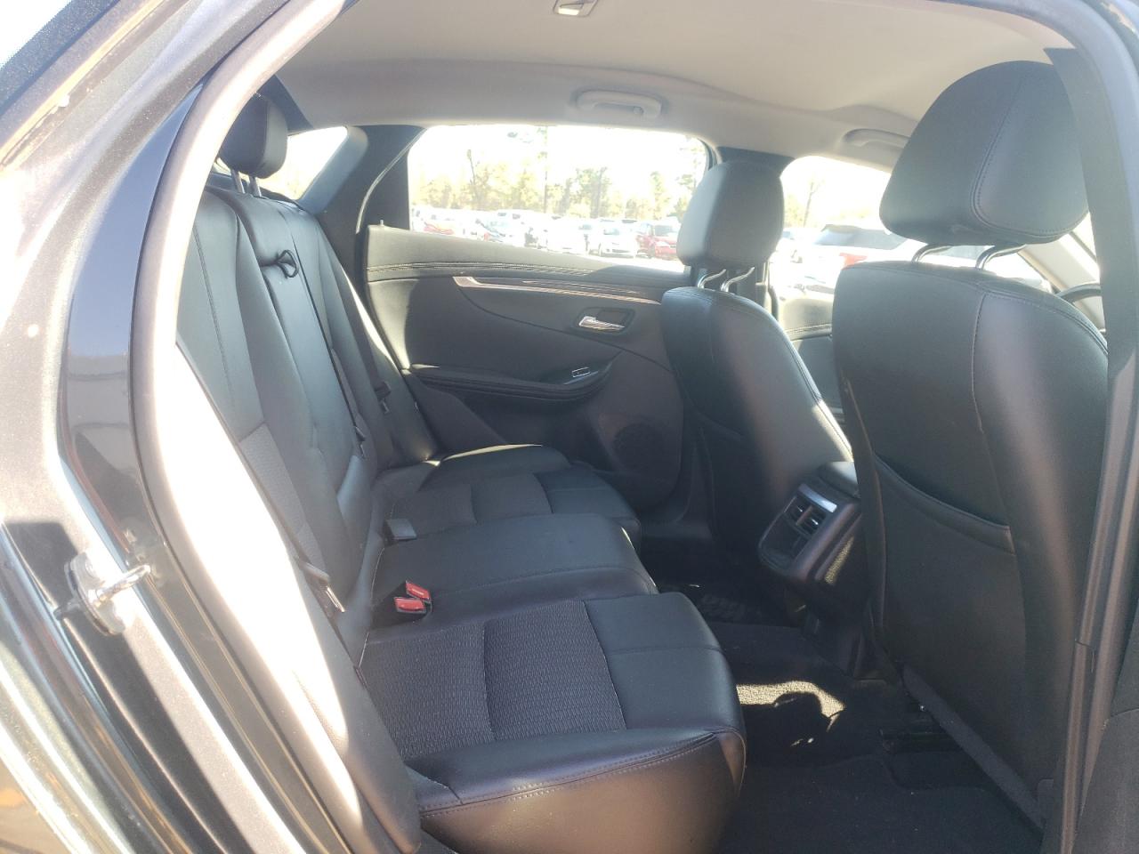 2G1105S33J9147258 CHEVROLET IMPALA 2018
