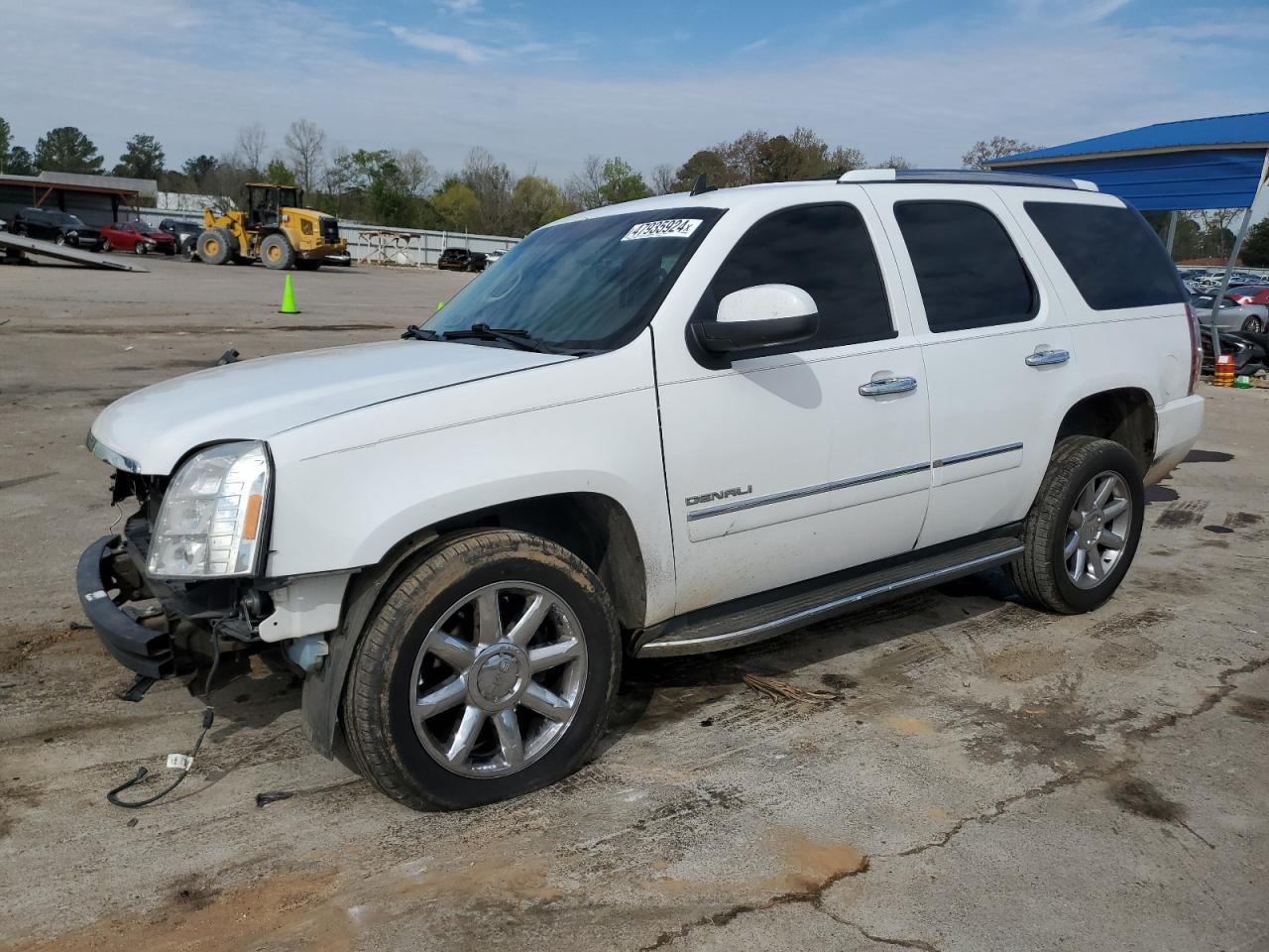 1GKS1EEF2BR359045 2011 GMC Yukon Denali