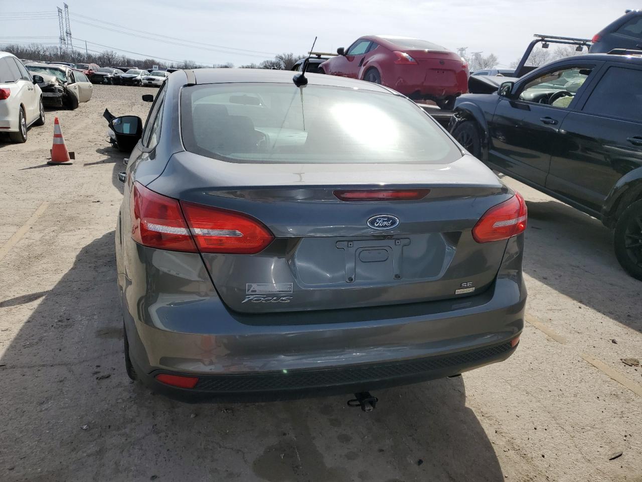 1FADP3FE4JL257296 FORD FOCUS 2018