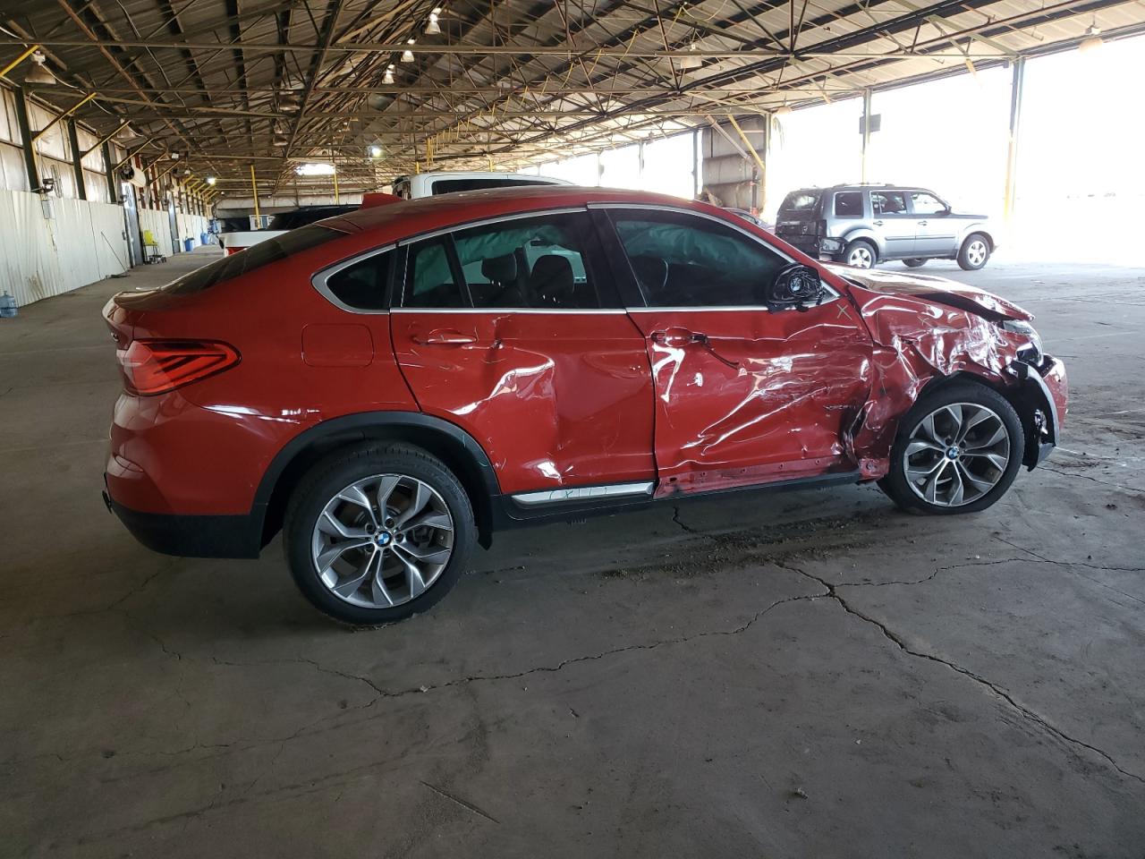 5UXXW3C59J0T82874 BMW X4 2018