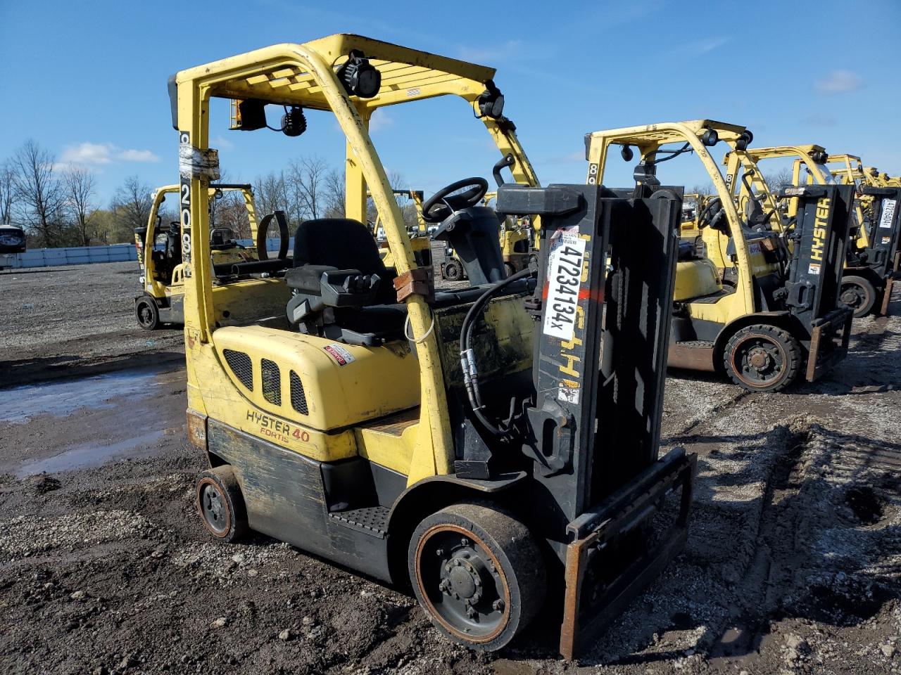 Lot #3242791977 2010 HYST FORKLIFT