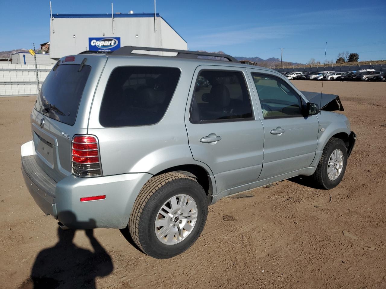 4M2YU57185DJ15779 2005 Mercury Mariner