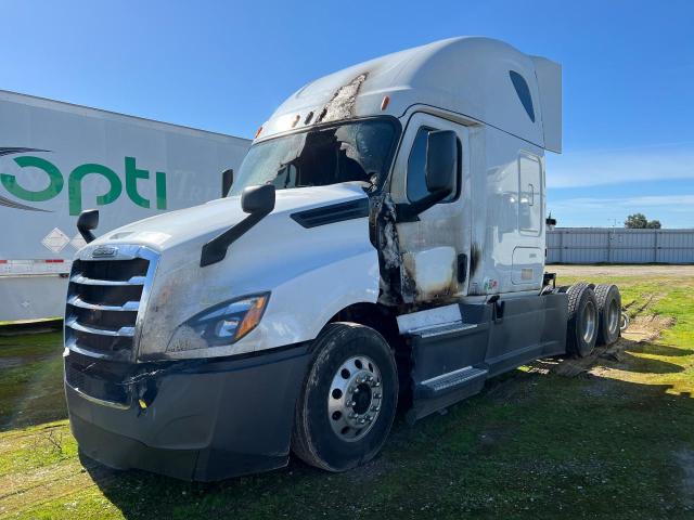 FREIGHTLINER CASCADIA 1 2020 white  diesel 3AKJHHDR3LSLP7393 photo #3