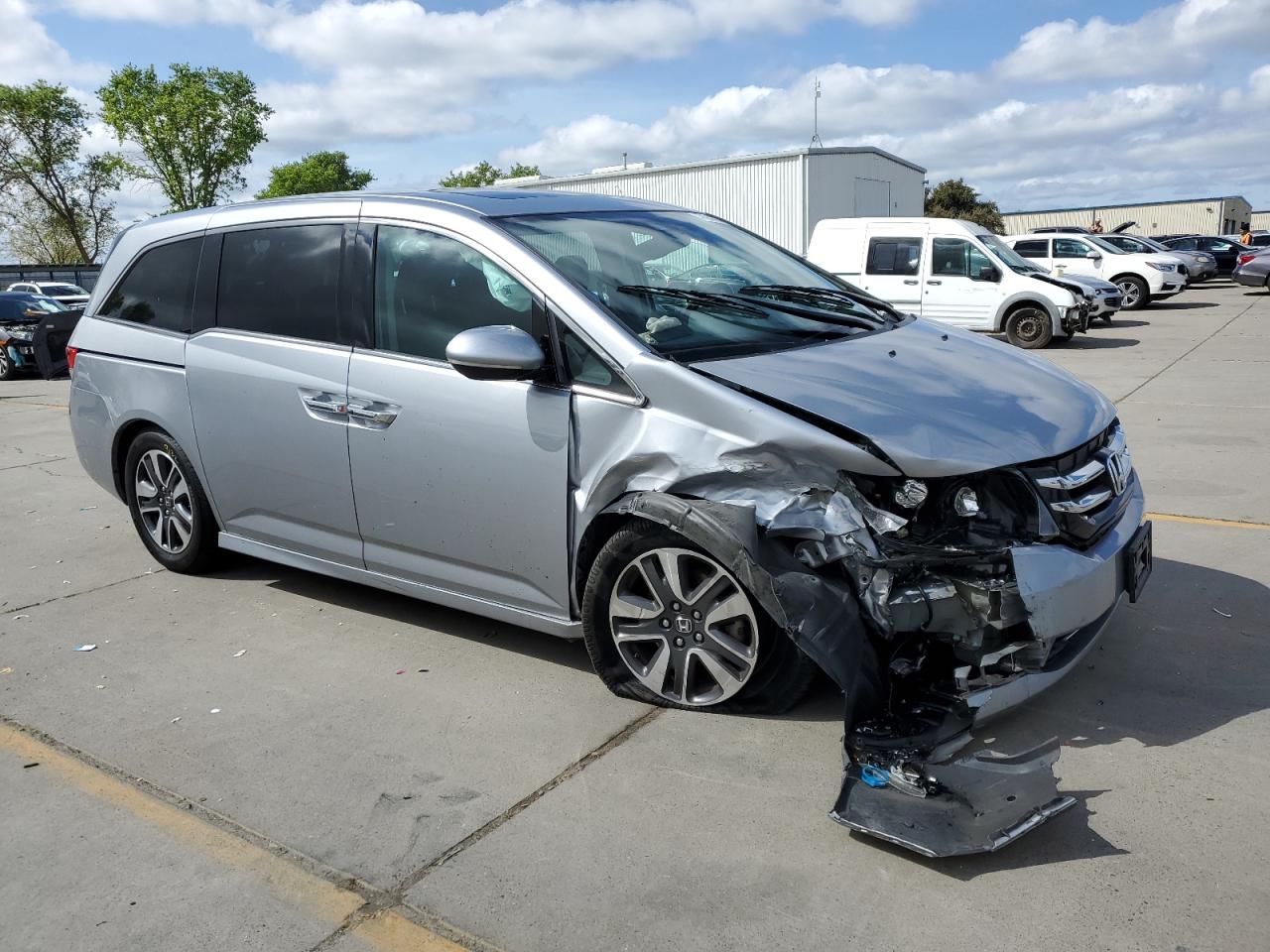 5FNRL5H9XGB131284 HONDA ODYSSEY 2016