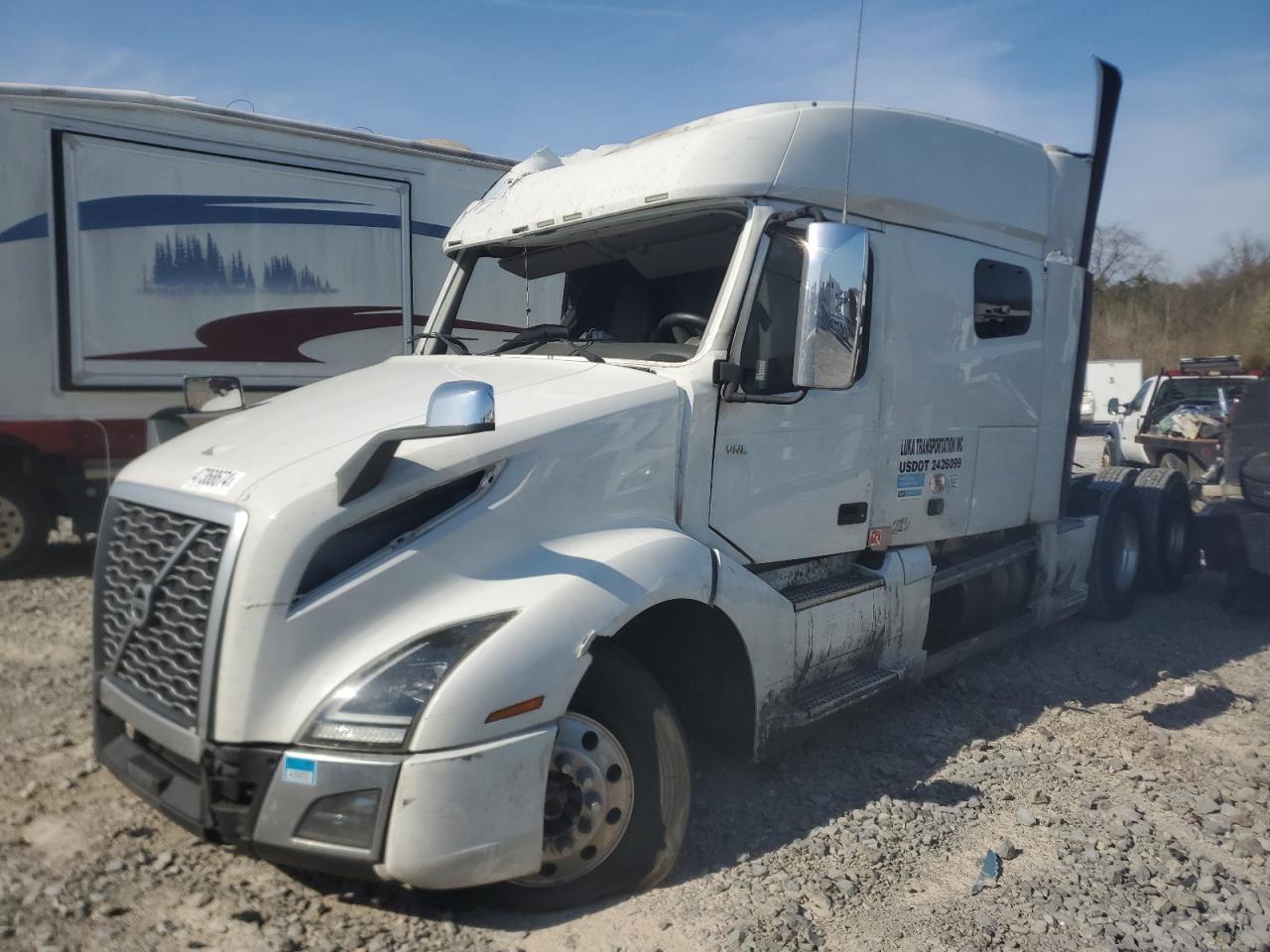 4V4NC9TH9KN216216 2019 Volvo Vn Vnl