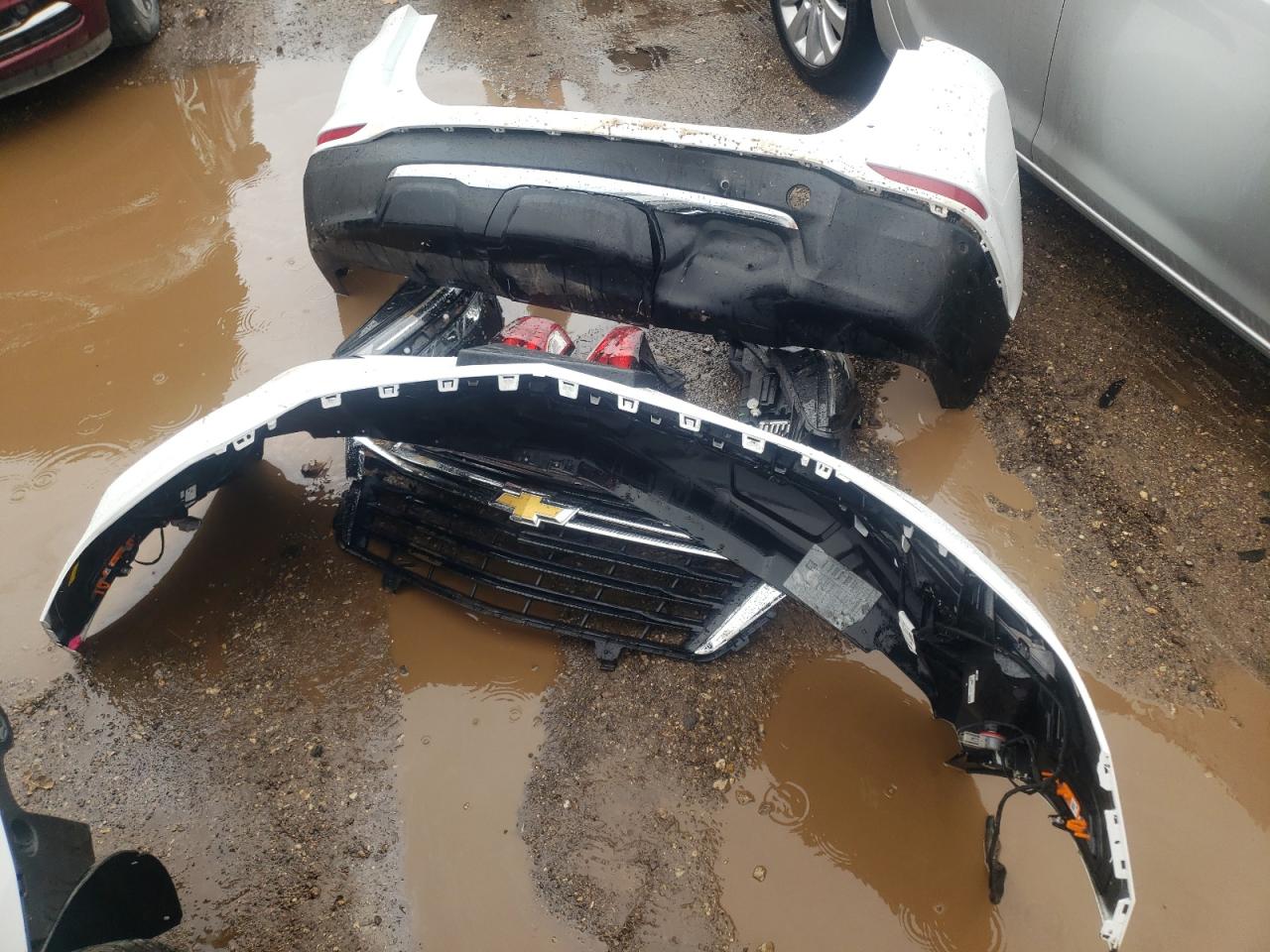3GNAXUEGXRS142124 CHEVROLET EQUINOX 2024